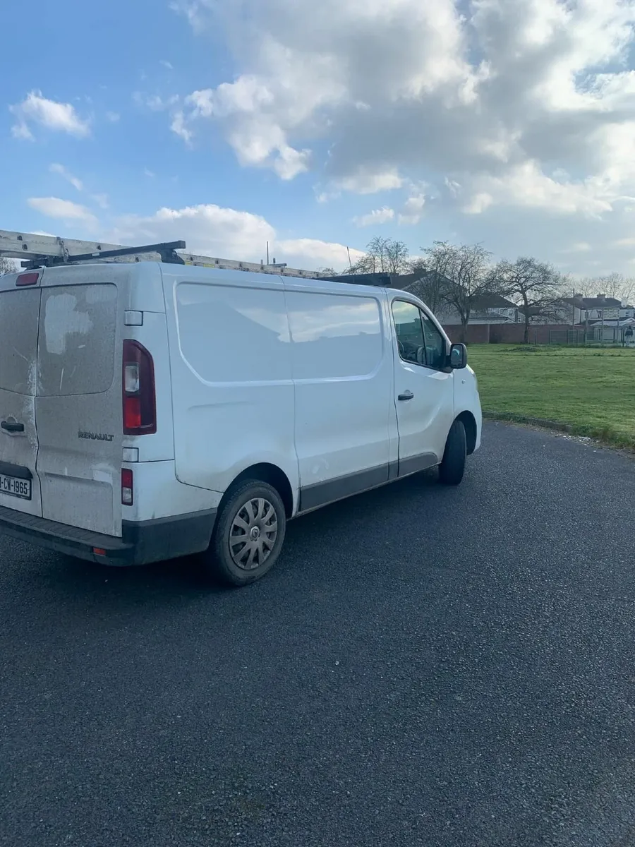 Renault Trafic 2016 - Image 1