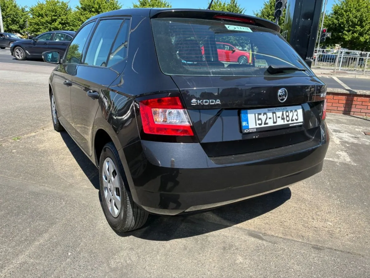 Skoda Fabia Active 1.0 MPI 60hp 4DR - Image 4