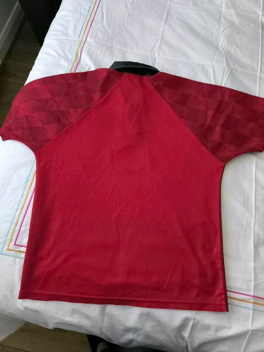 Manchester United 1997 - 1999 Home Jersey (M) - Image 4