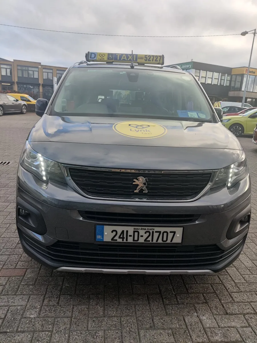 Peugeot e-Rifter 2024