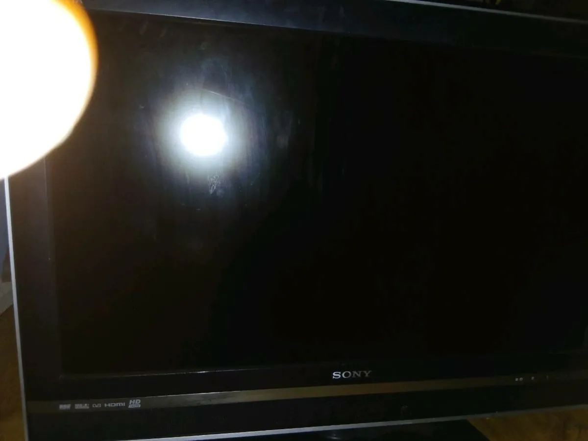 Sony bravia tv 31 inch - Image 1