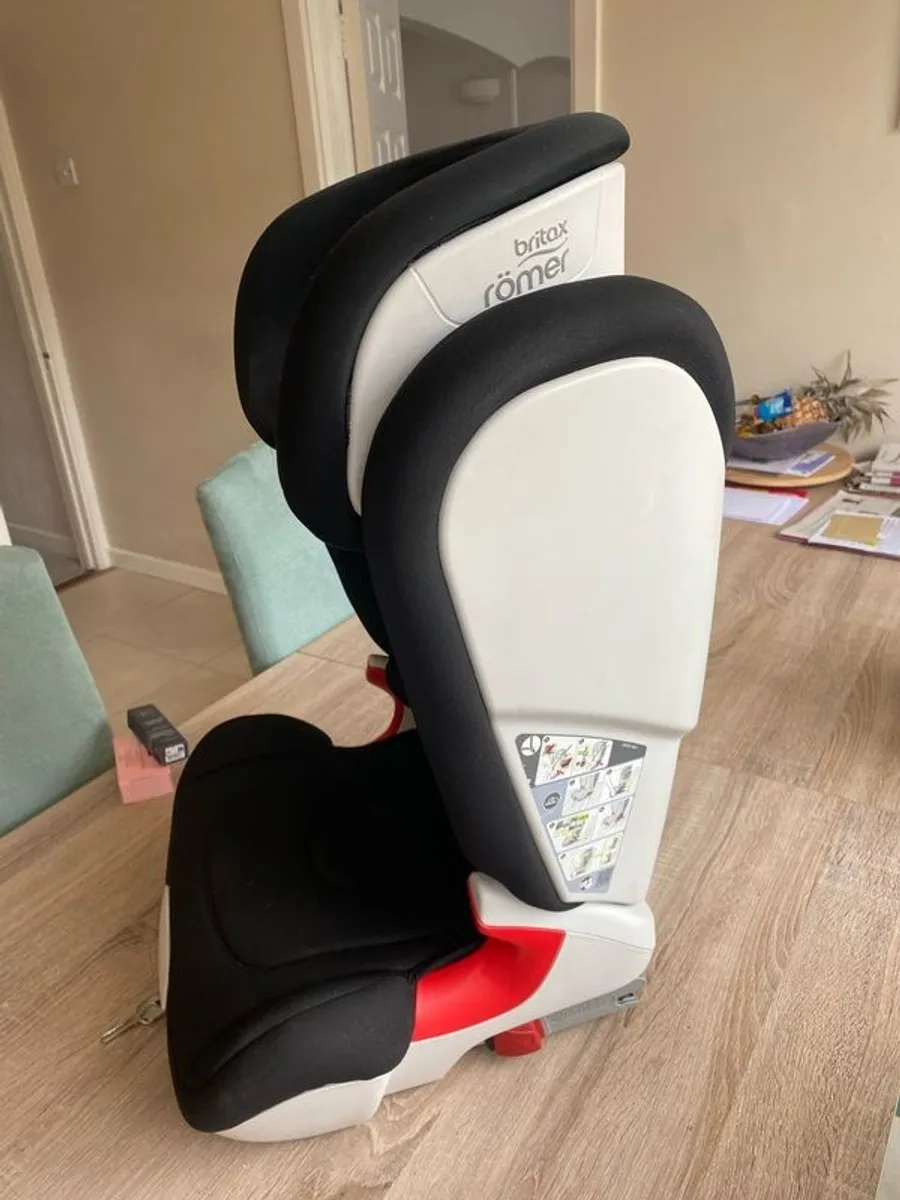 Britax Romer Car Seat x 1 - Image 4