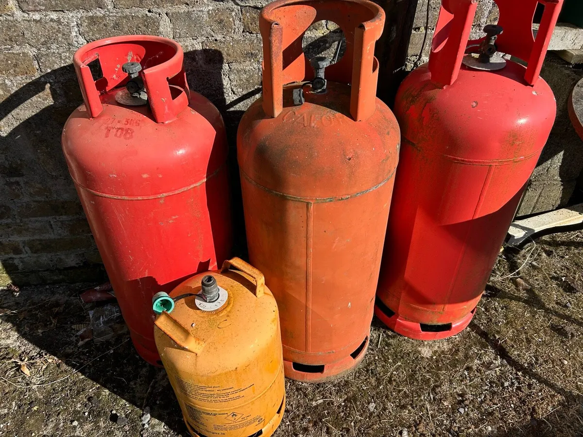 Gas Cylinders