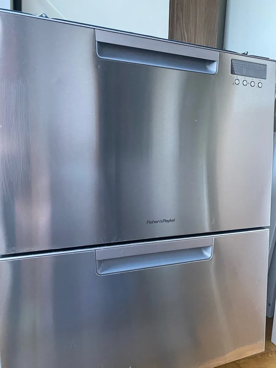 Dishwasher - Image 1