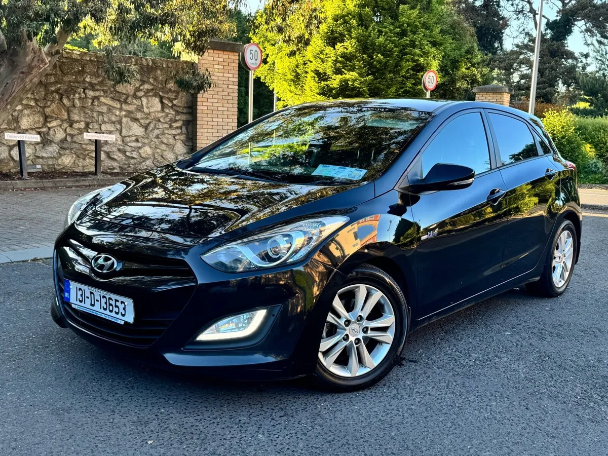 Hyundai I30 1.6 DSL Deluxe 4DR! - Image 3