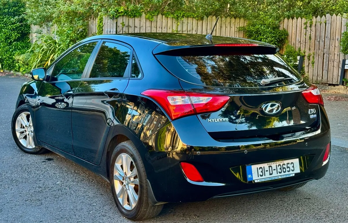 Hyundai I30 1.6 DSL Deluxe 4DR! - Image 4