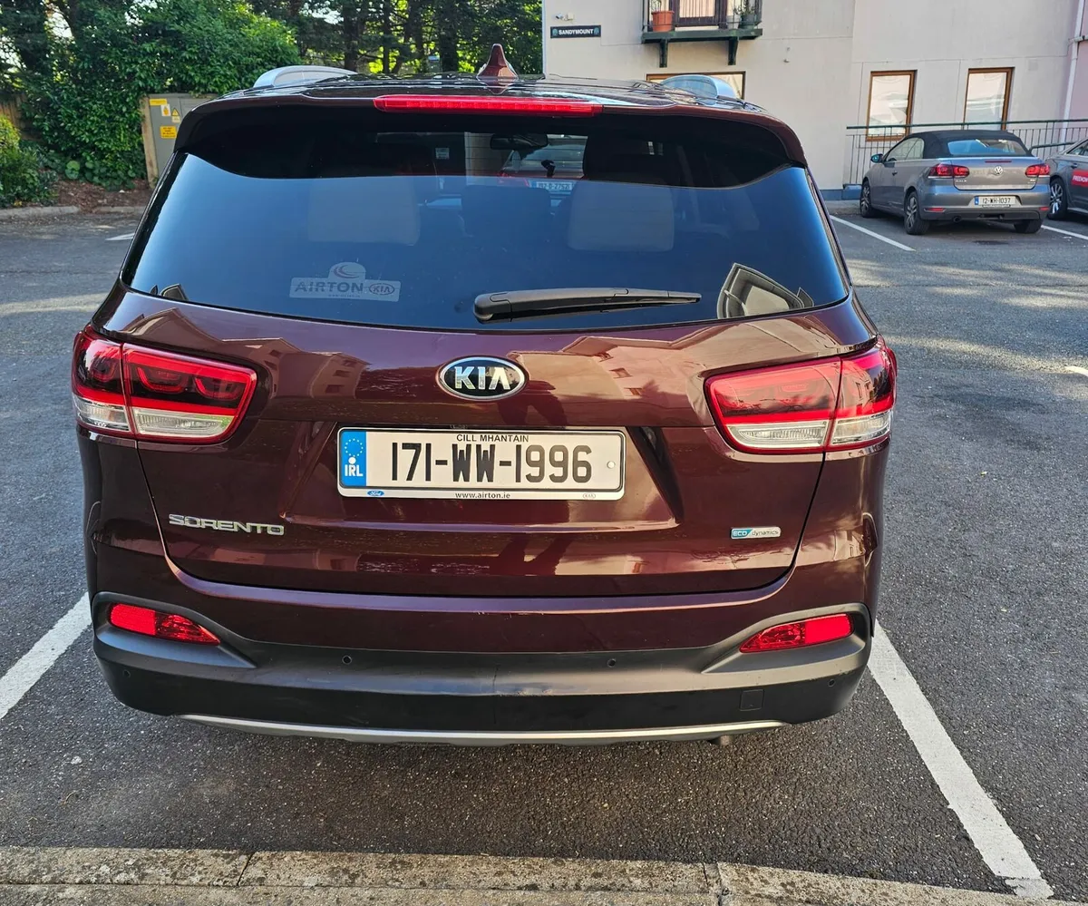KIA SORENTO PLATINUM - Image 3