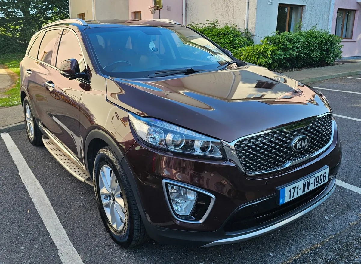KIA SORENTO PLATINUM - Image 1