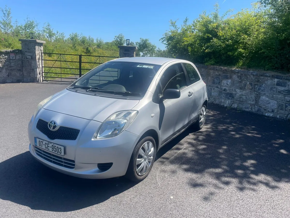 2007 Toyota Yaris 1.0 - Image 2