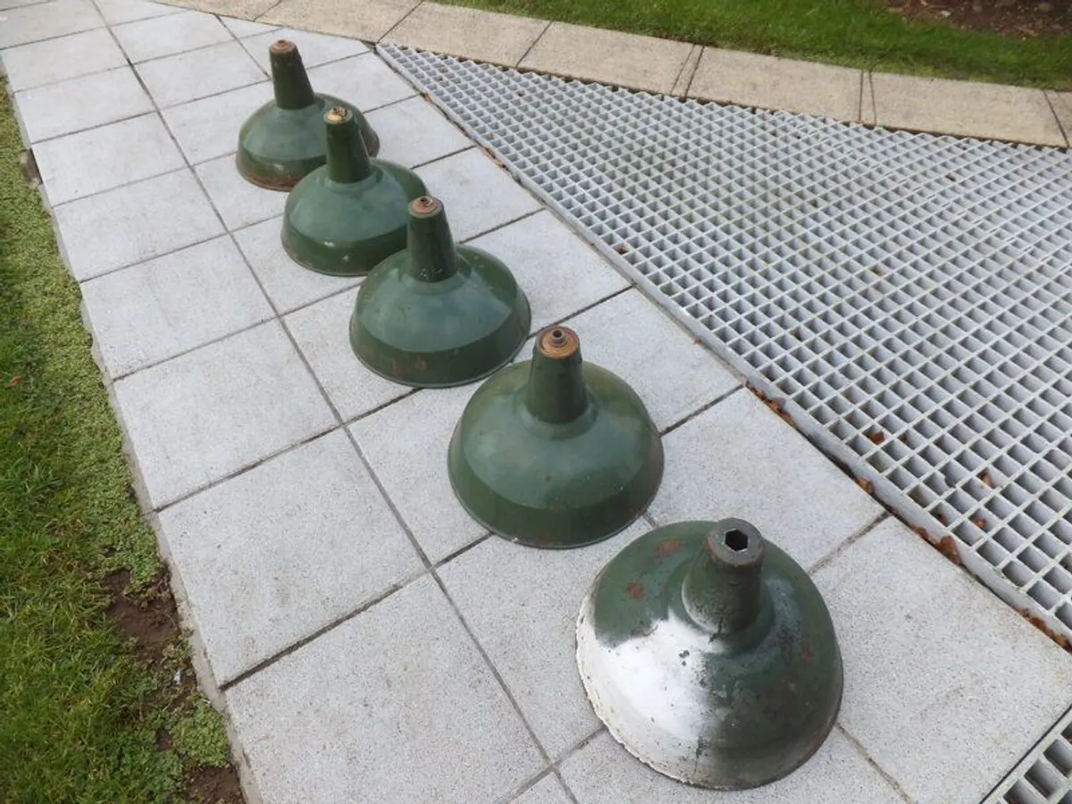 Vintage Retro Enamel Light Shades - Image 4