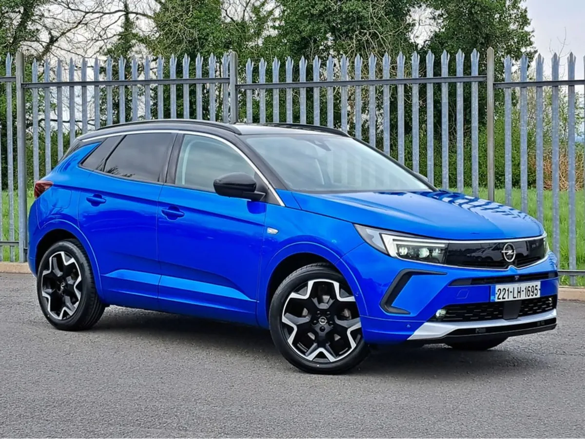 Opel Grandland Elite 1.2t 130BHP  top Spec - Image 2