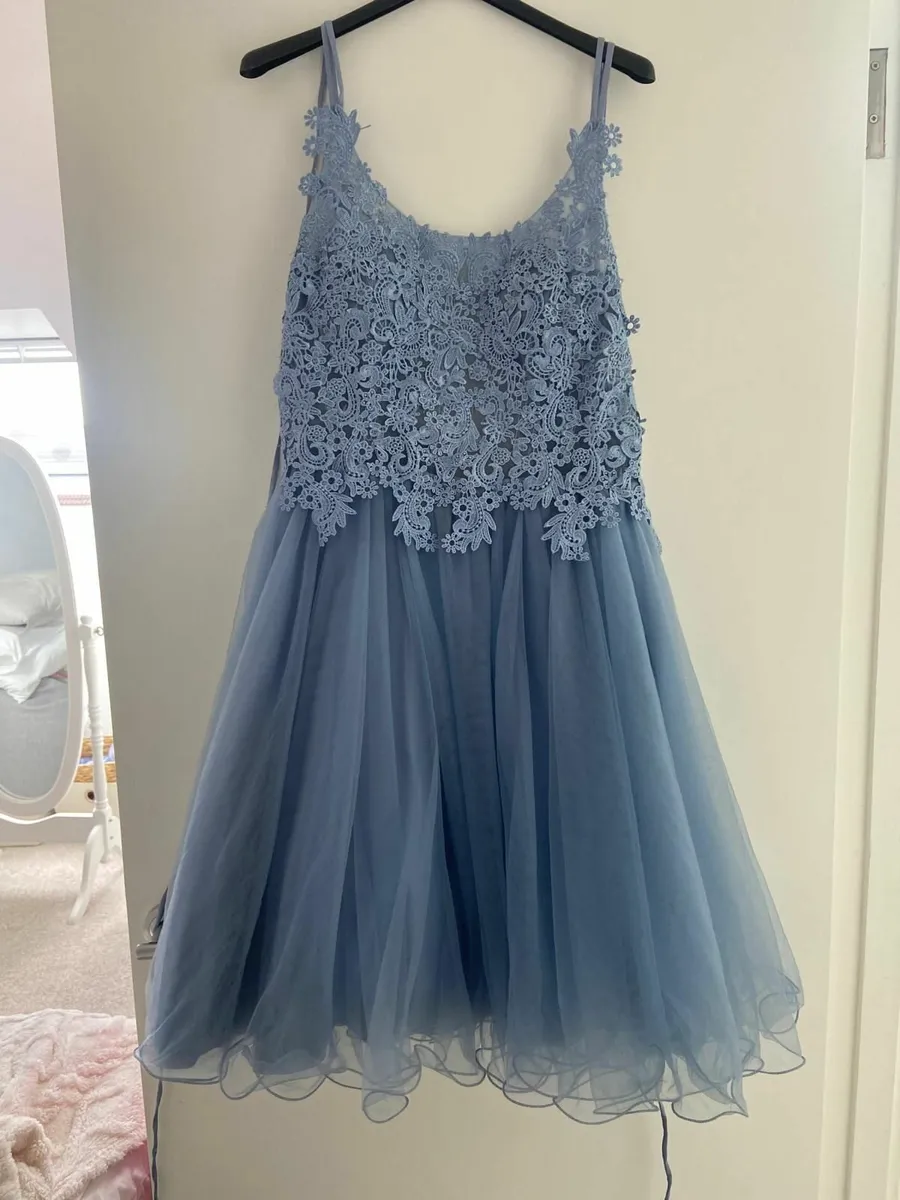 Girls occasion dress - Image 1