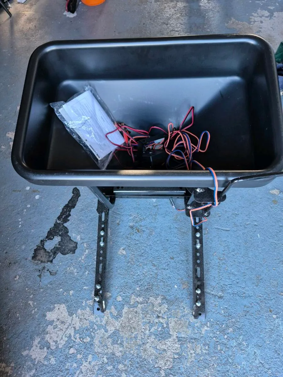 Quad spreader - Image 2