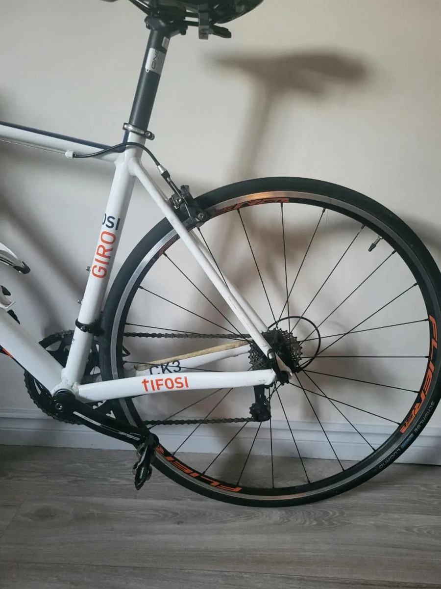 Racing bike - Image 2