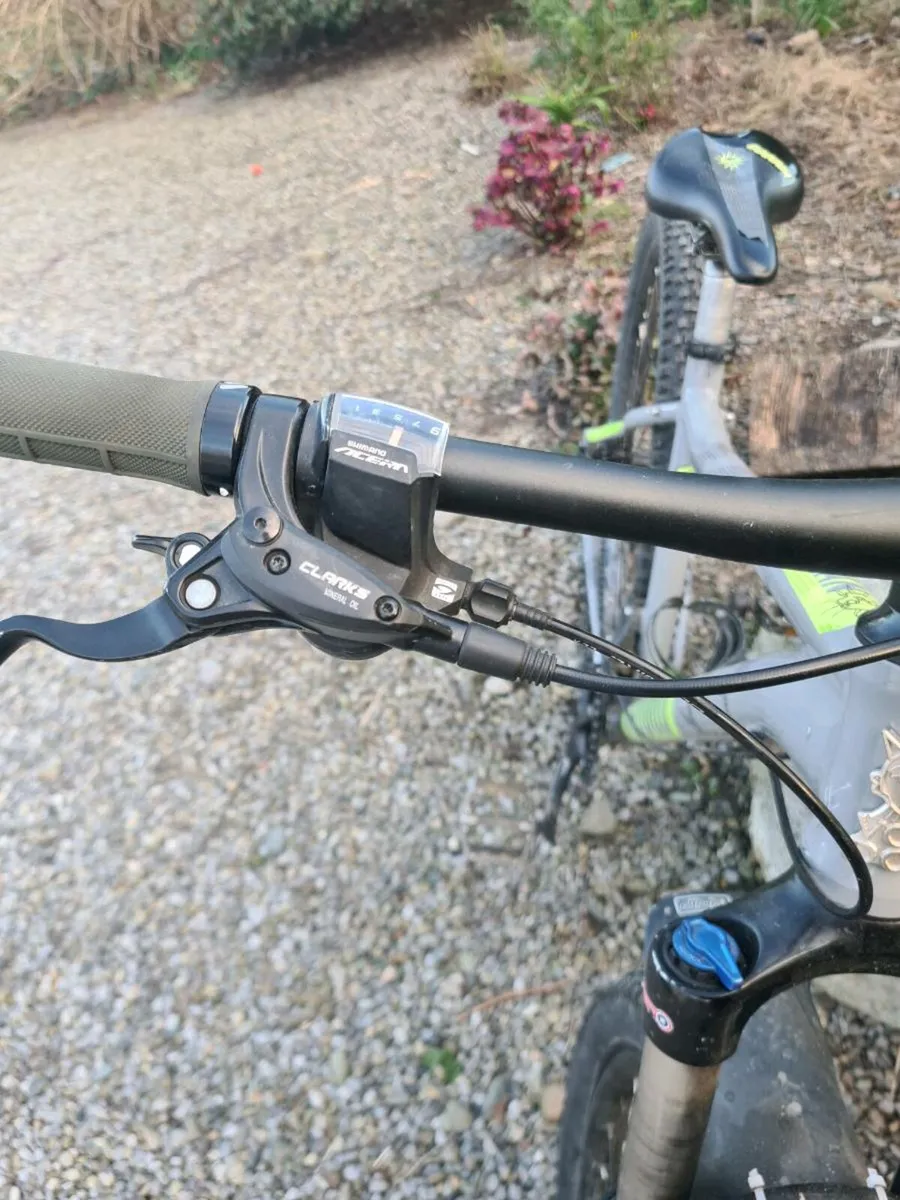 Mountain bike - Image 4