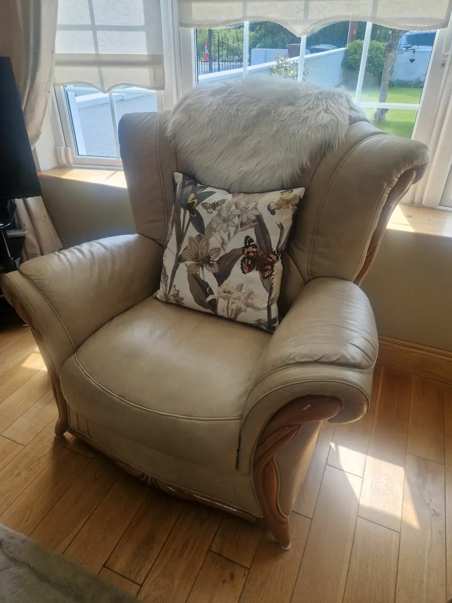 Furniture - Image 4