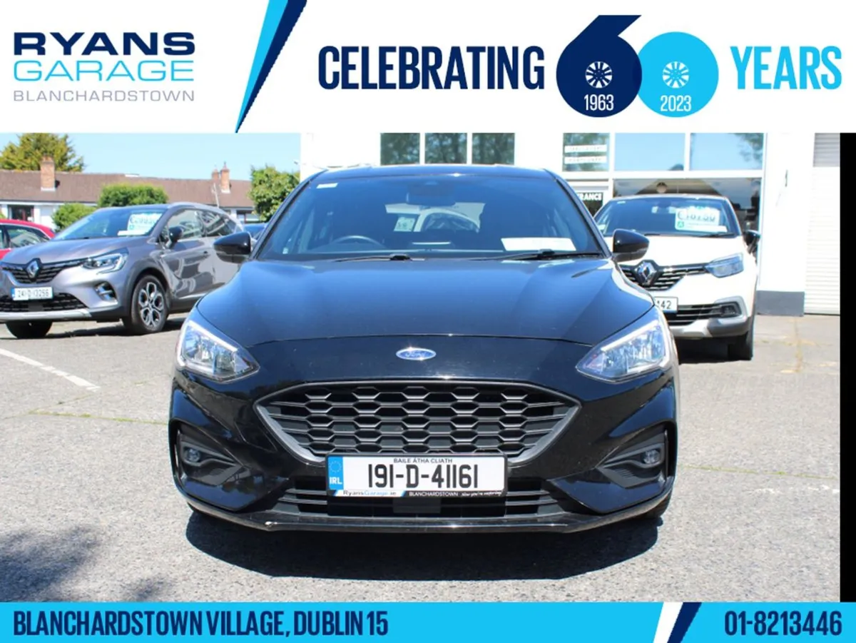 Ford Focus St-line 1.0 Ecoboost 5DR - Image 2