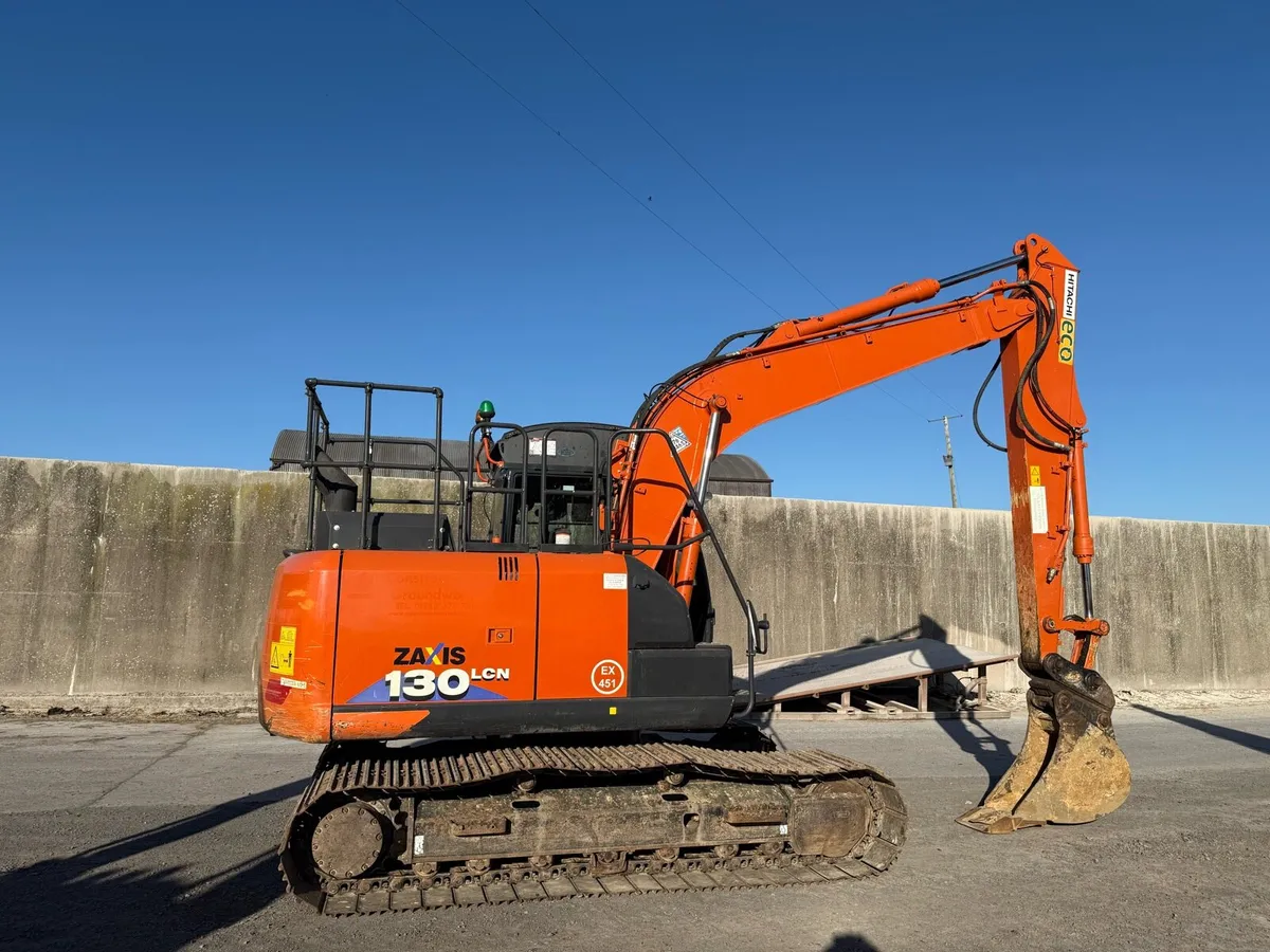 2020 Hitachi 130-6 - Image 4