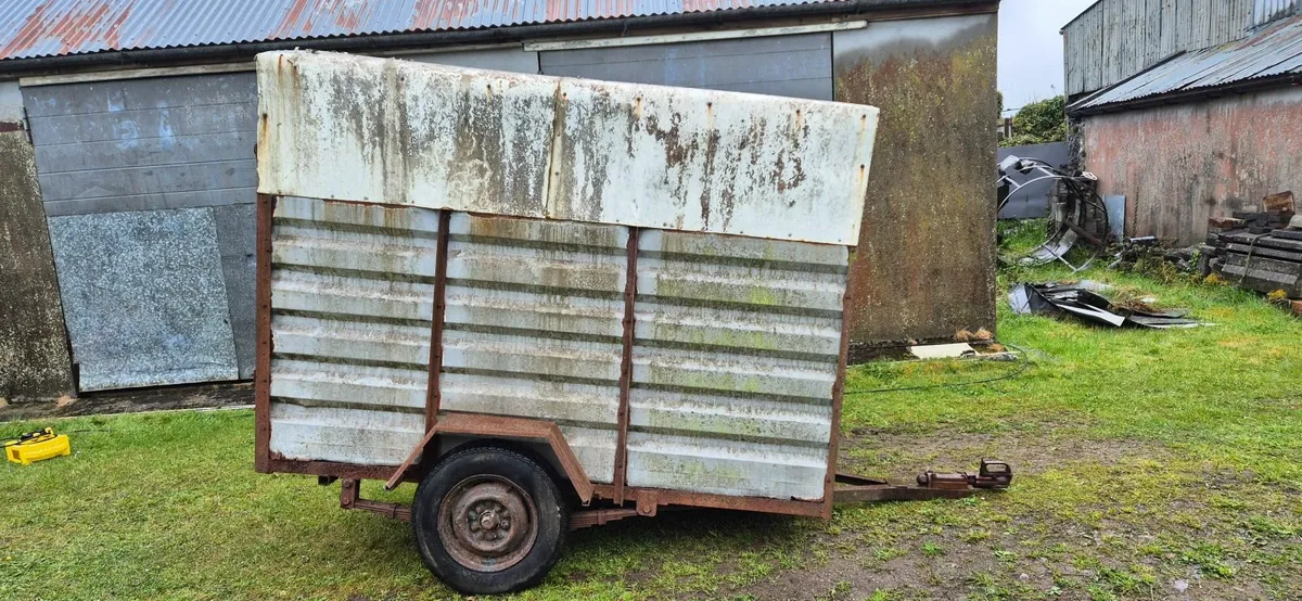 Trailer - Image 4