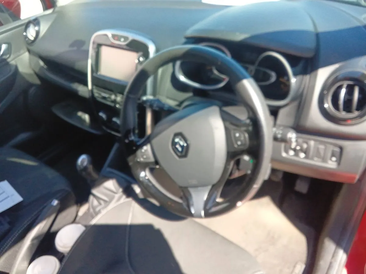 Renault Clio IV Dynamique 1.5 DCI 90 E - Image 4