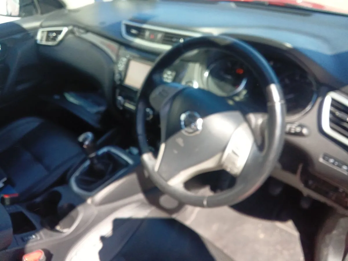 Nissan QASHQAI 1.5 DCI Tekna 110PS - Image 4