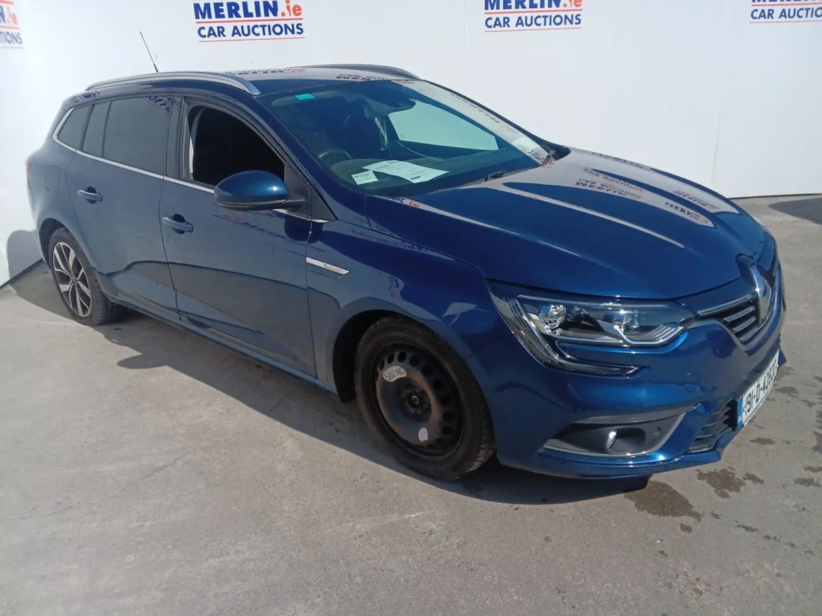 Renault Megane Sport Tourer Iconic BLU 1461 - Image 3