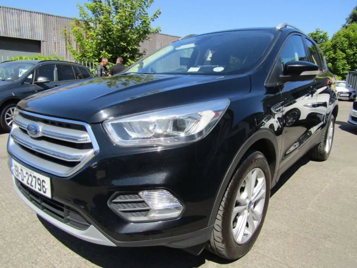 Ford Kuga Titanium 1.5 Tdci 120PS FWD 4D - Image 4