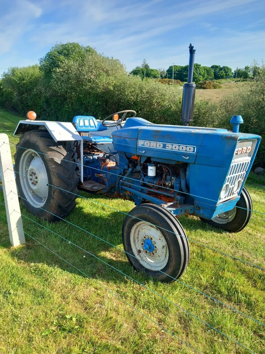 Ford 2000 - Image 4