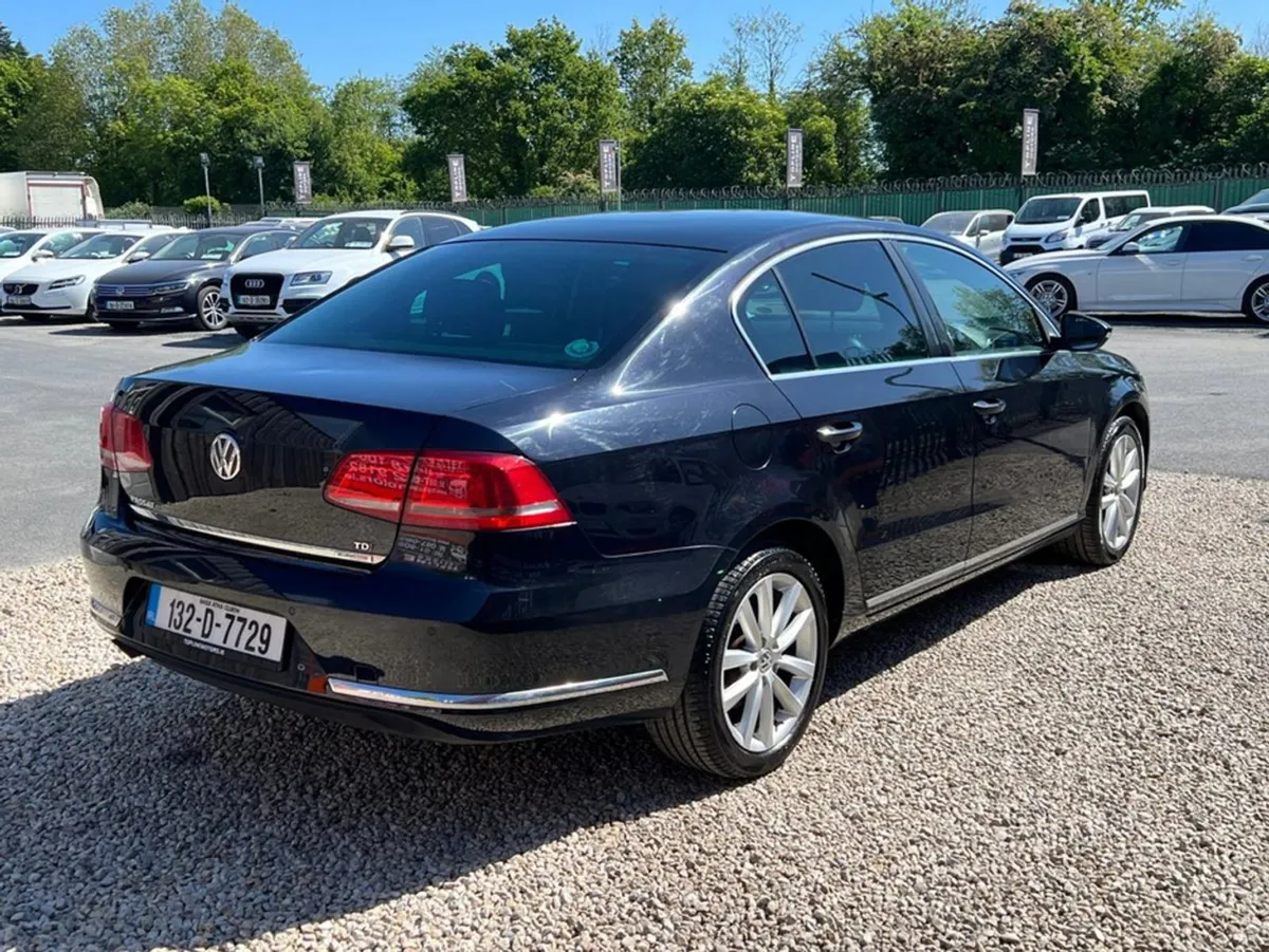 Volkswagen Passat  highline 1.6 Tdi//ful Leather/ - Image 4