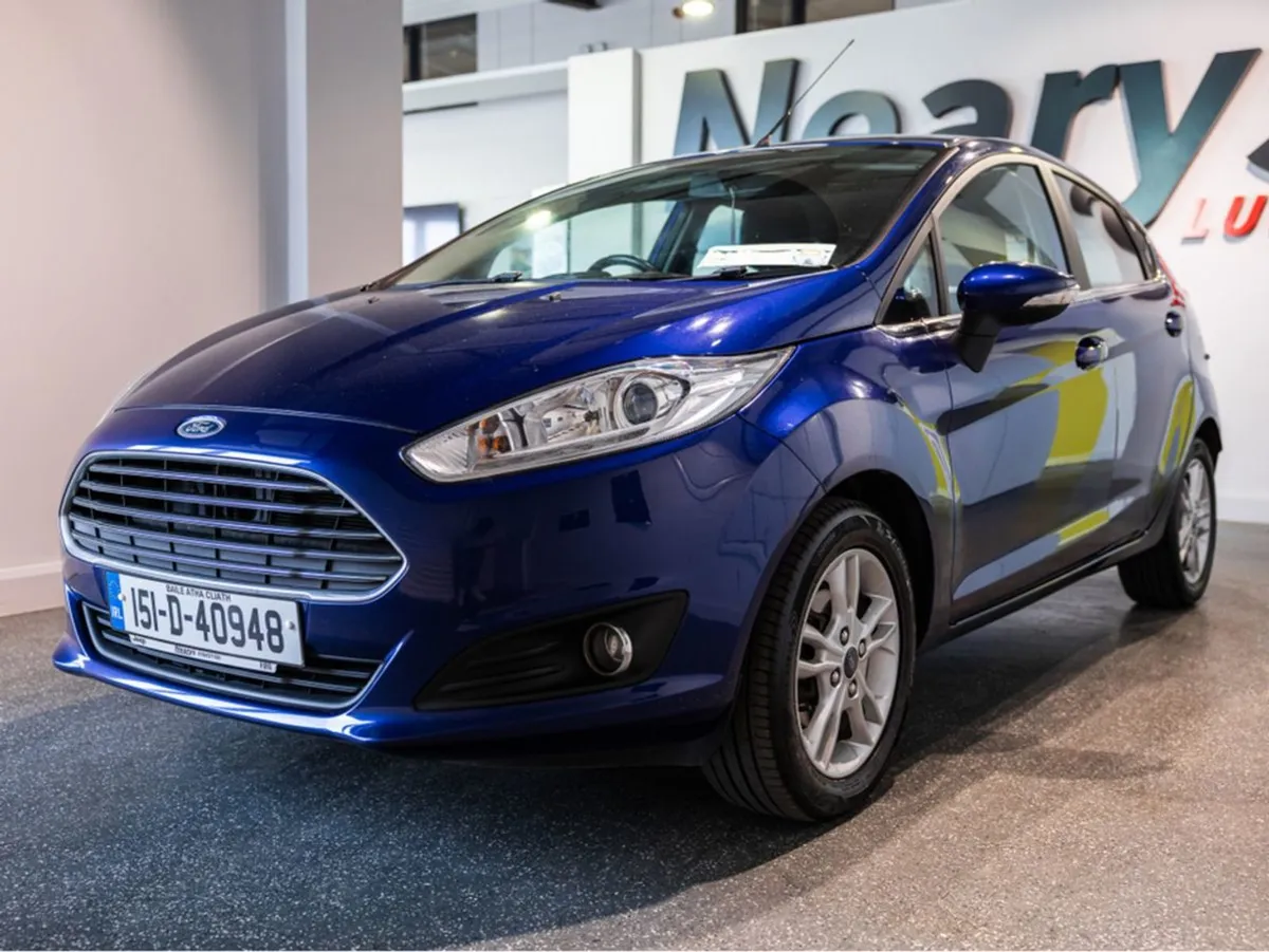 Ford Fiesta 1.25 Zetec 82ps 5DR Argento - Image 3