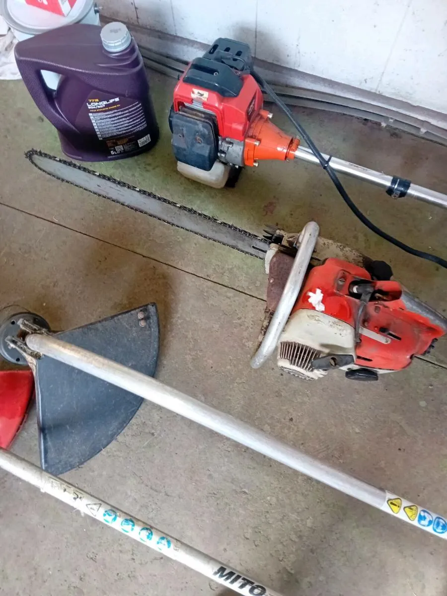 Still Chainsaw
