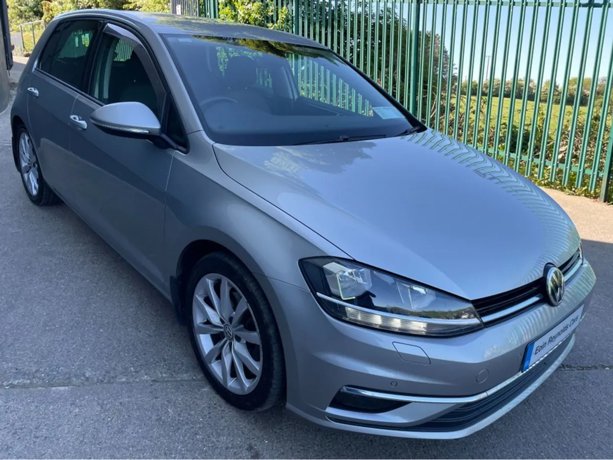 Volkswagen Golf Highline 1.6 TDI 115HP 5dr Low Km - Image 2