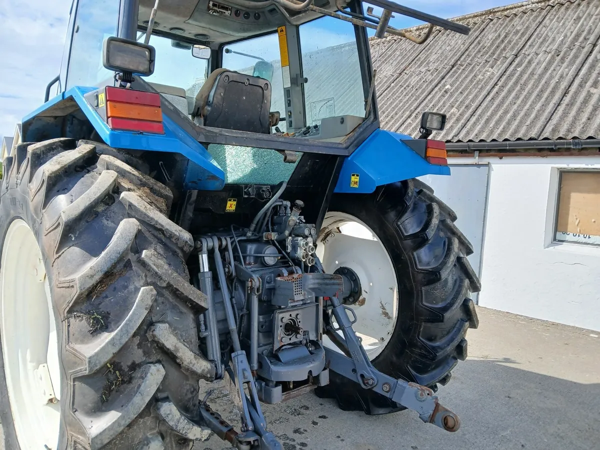 Tractor - Image 4
