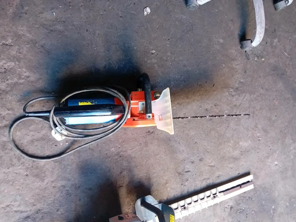 Bosch Electric Chain Saw