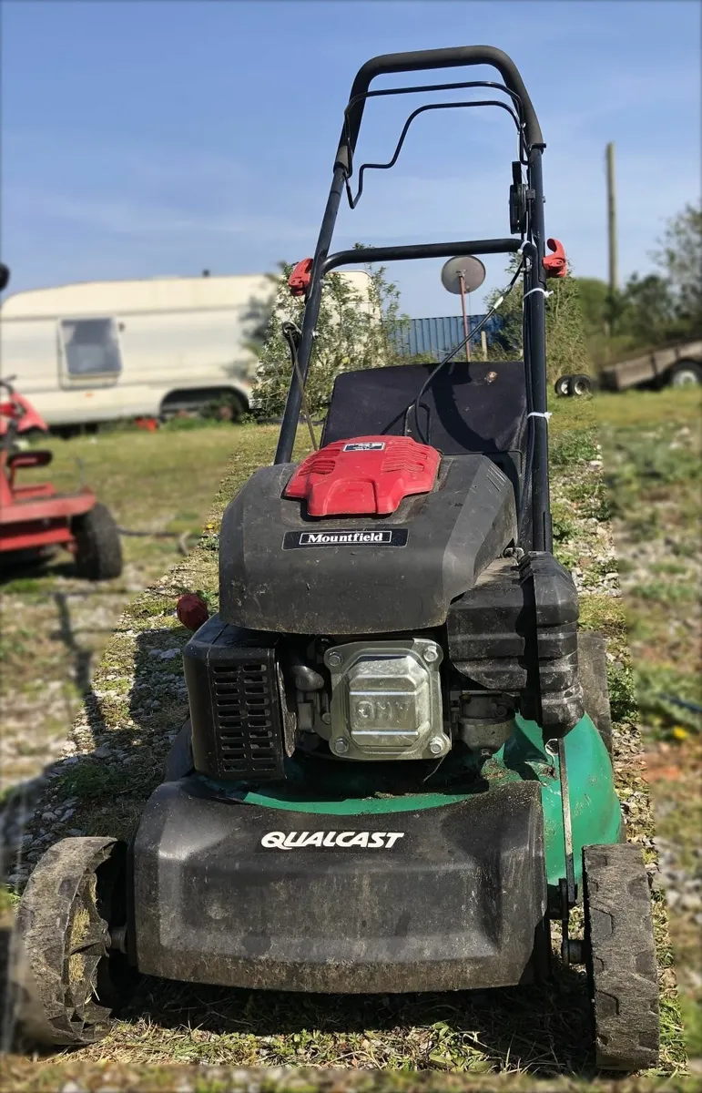 Petrol Mowers - Image 1