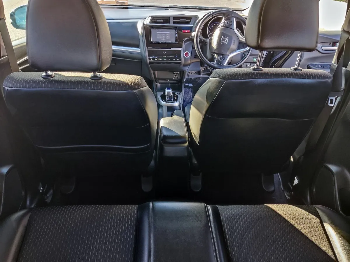 Honda Fit 2017 top specs - Image 4