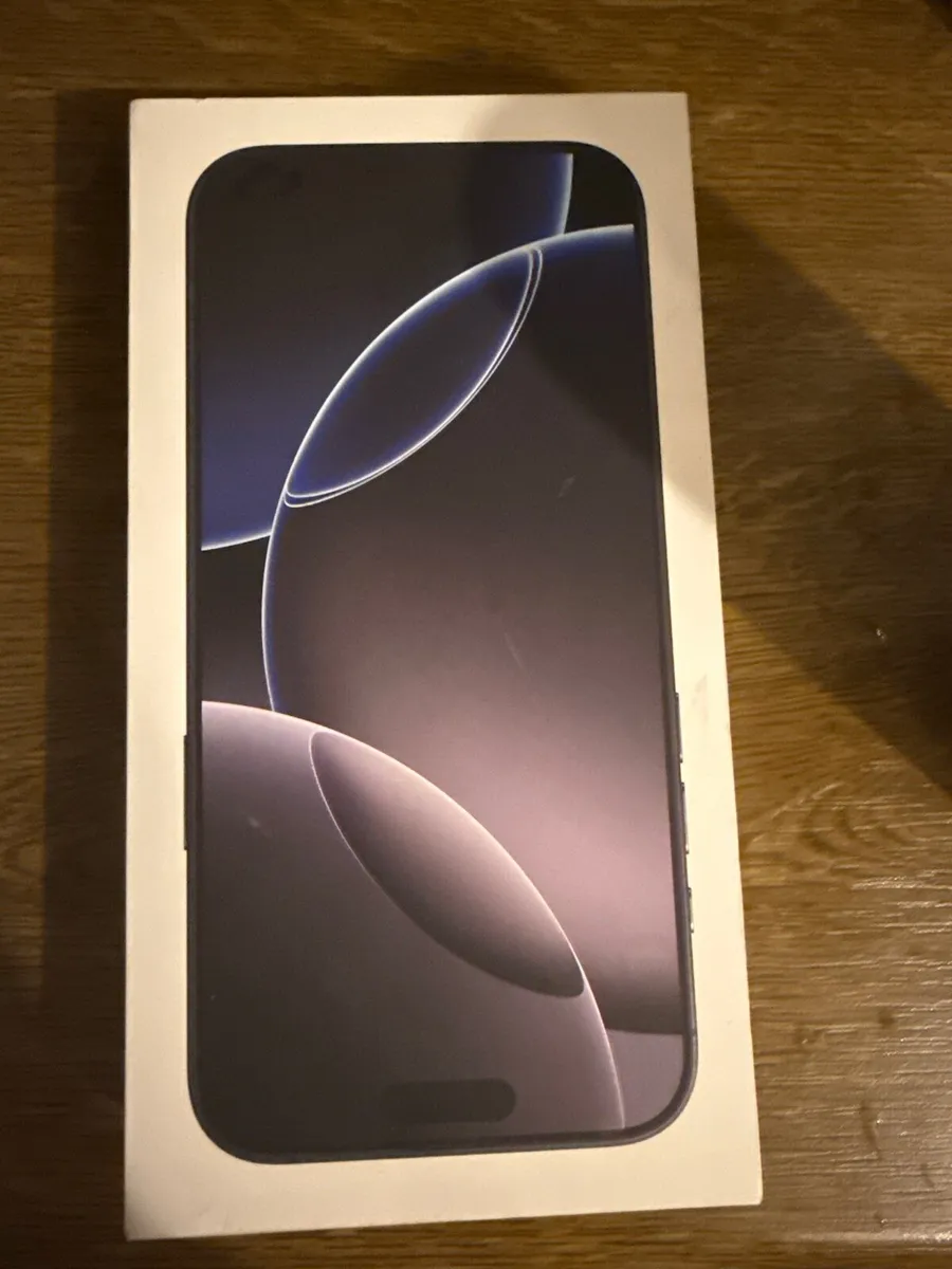 iPhone 16 Pro Max