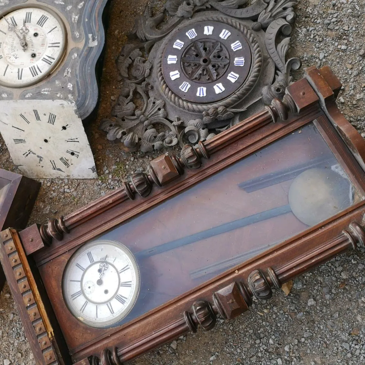 Antique clocks - Image 2