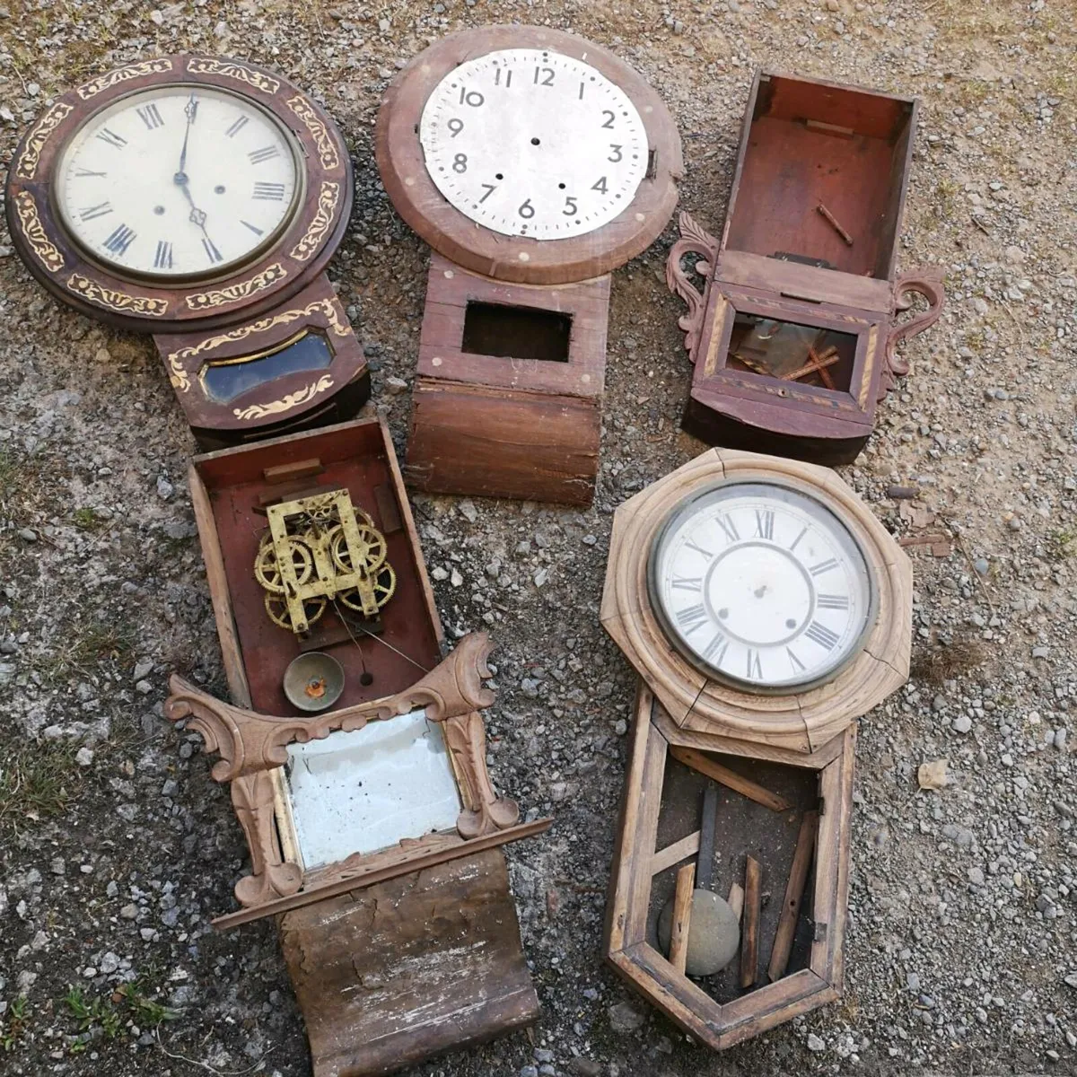 Antique clocks for restoration/spares - Image 1