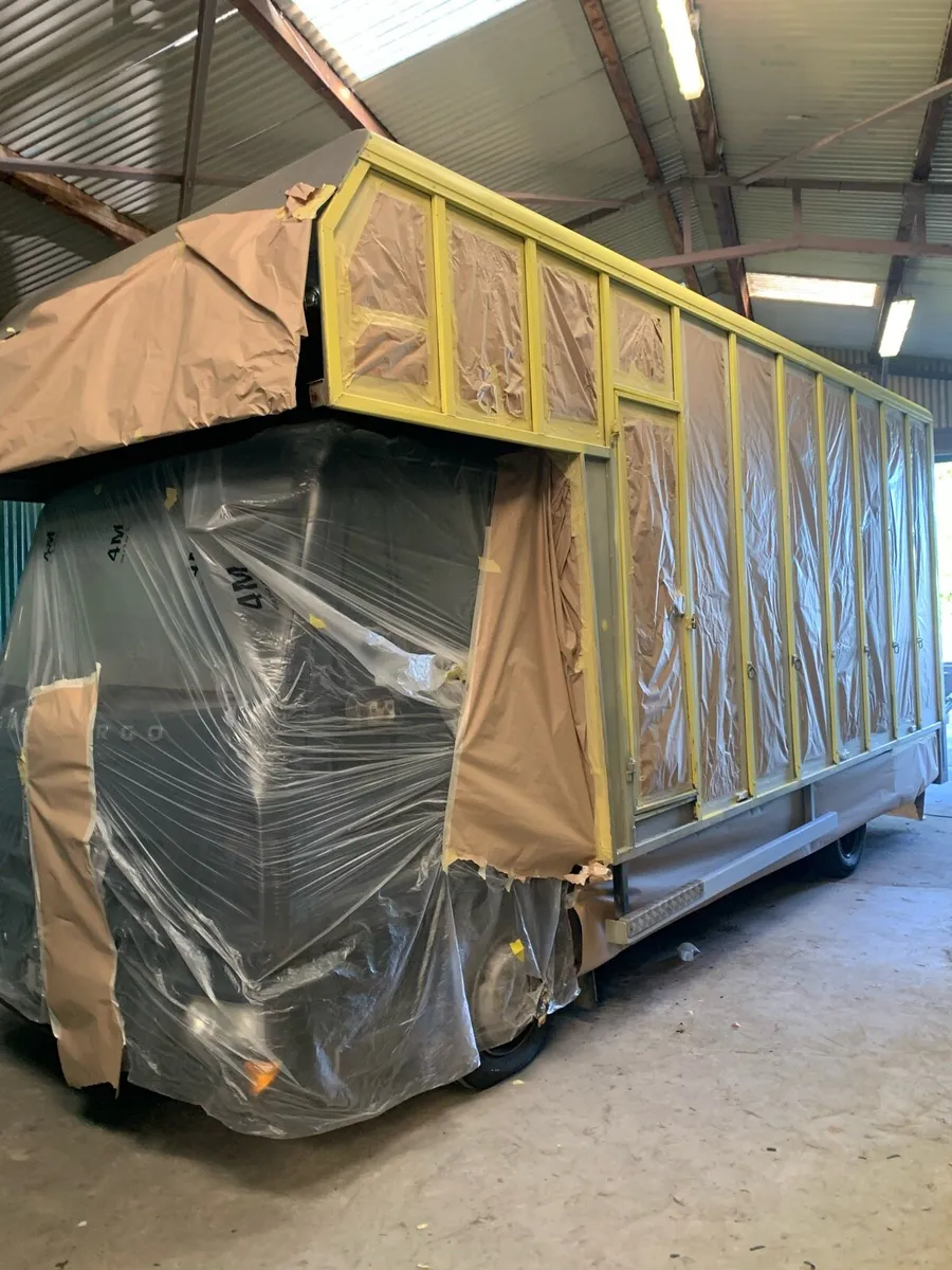 Spray painting car van truck trailer - Image 1
