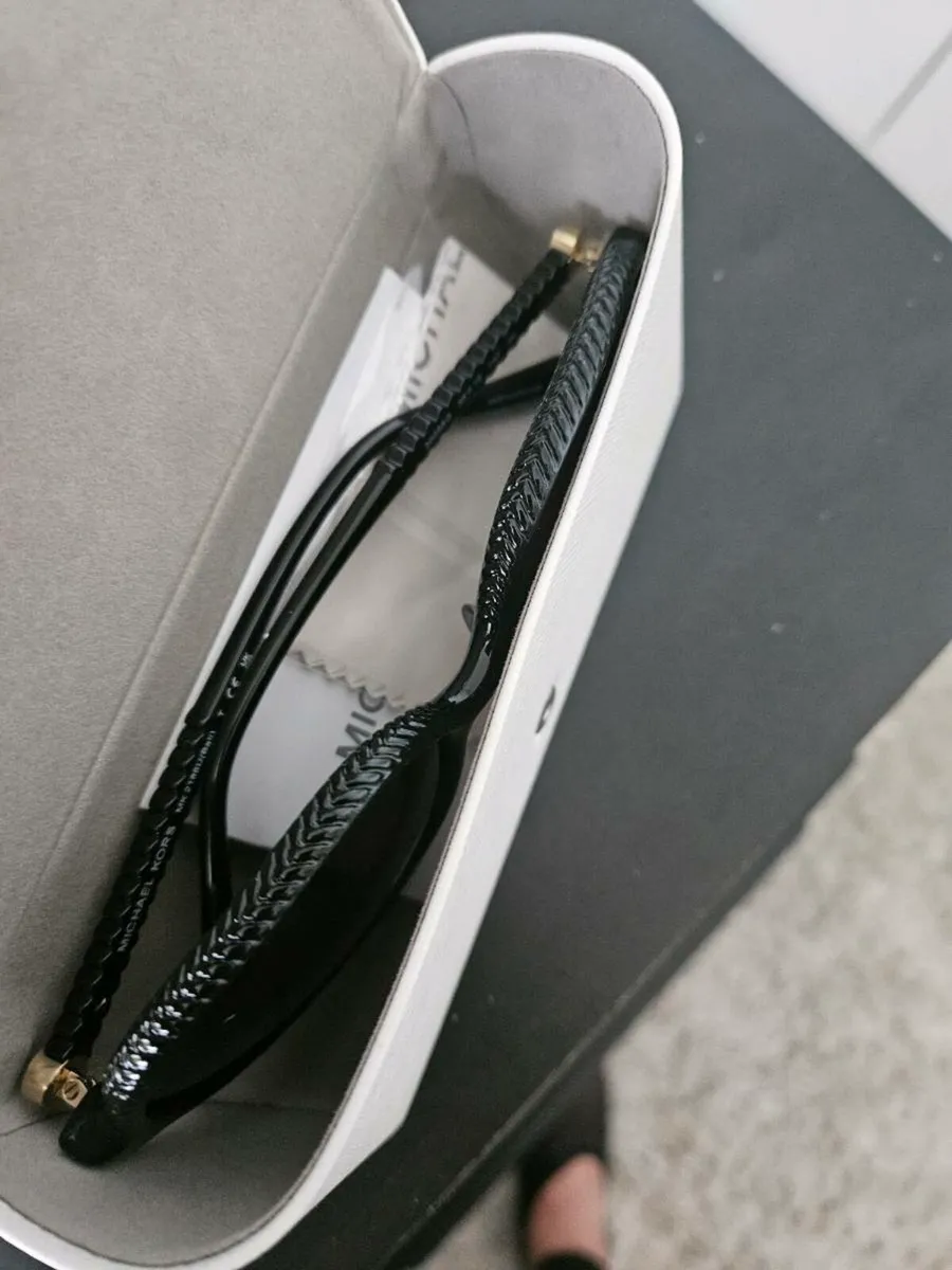 Michael kors sunglasses - Image 3