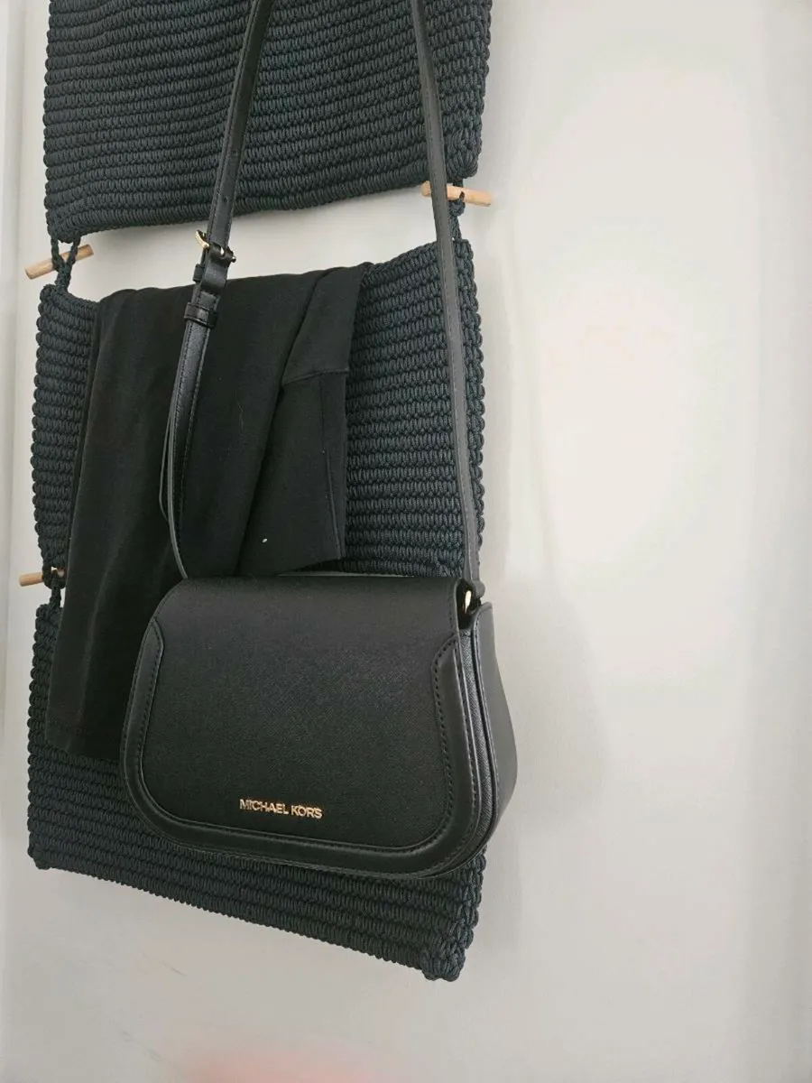 Michael kors bag - Image 1