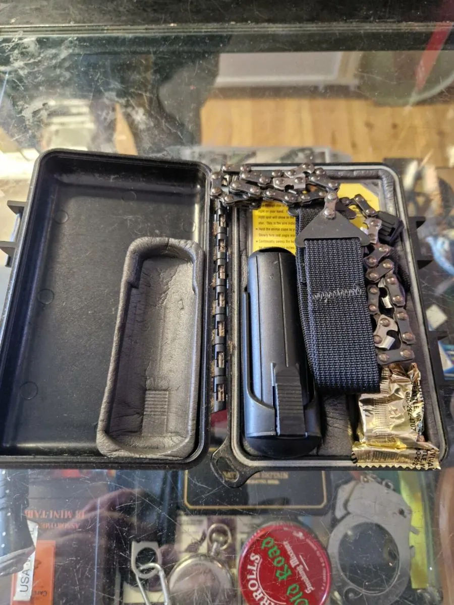 Army Military Survival Pack - Image 2