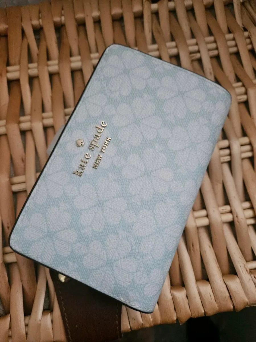 Kate spade wallet - Image 1