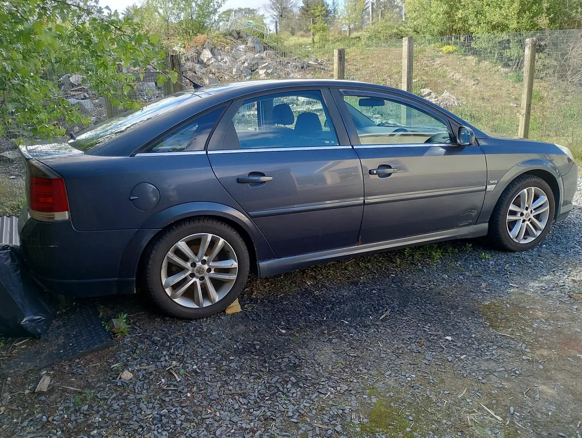 Vauxhall Vectra 2007 - Image 1
