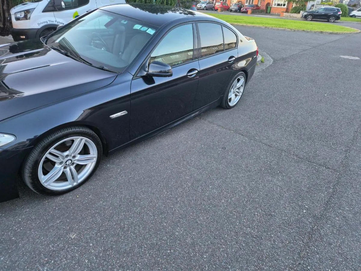 Bmw 5 series 520d - Image 3
