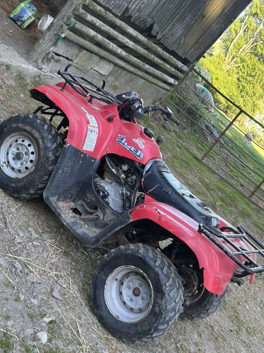 Suzukie 400 quad - Image 1