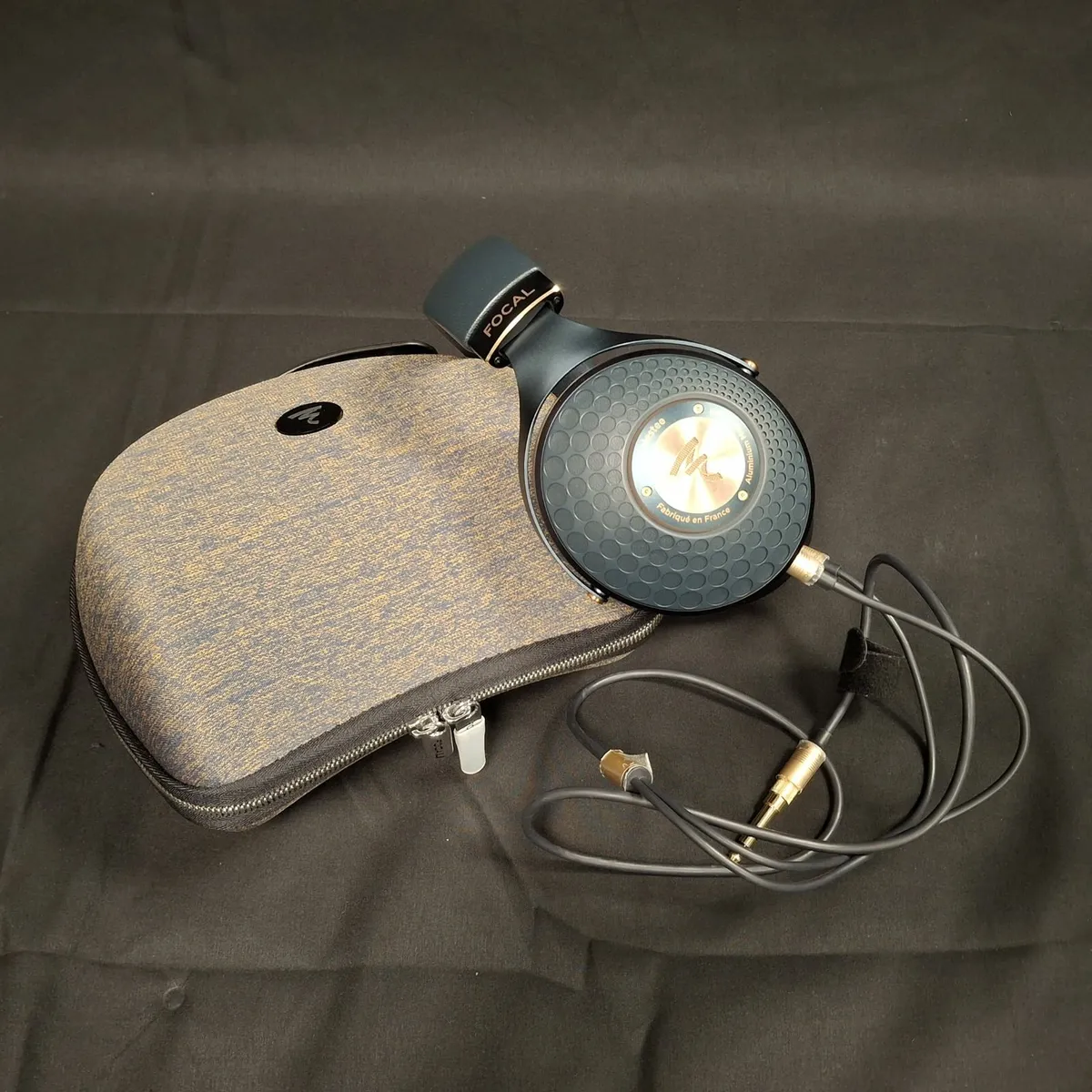 Focal Celeste Closed Back Headphones - Image 2