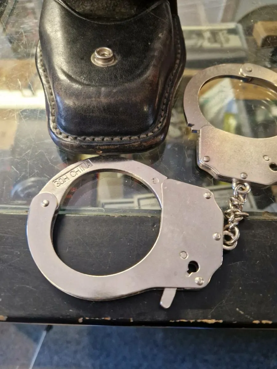 Police Handcuffs - Image 2