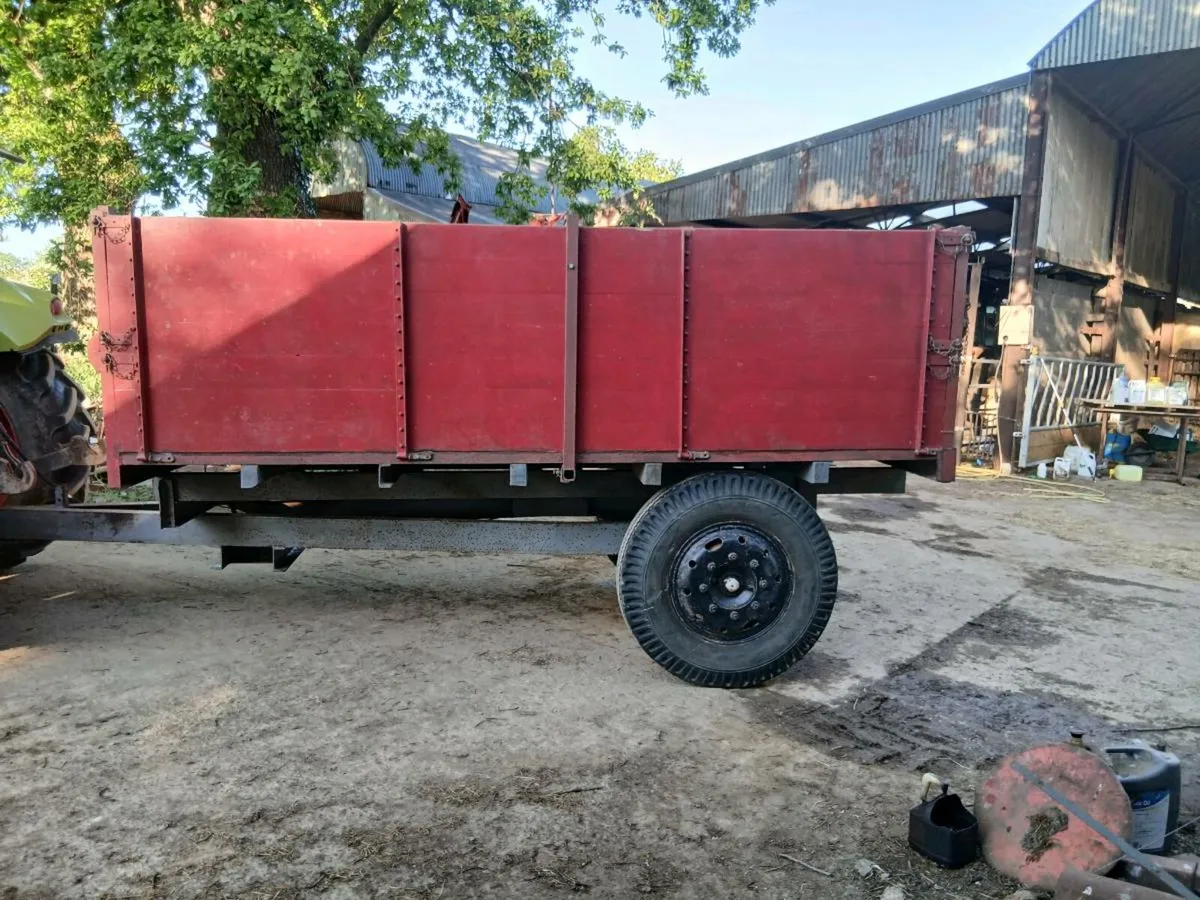 Tipping trailer - Image 4